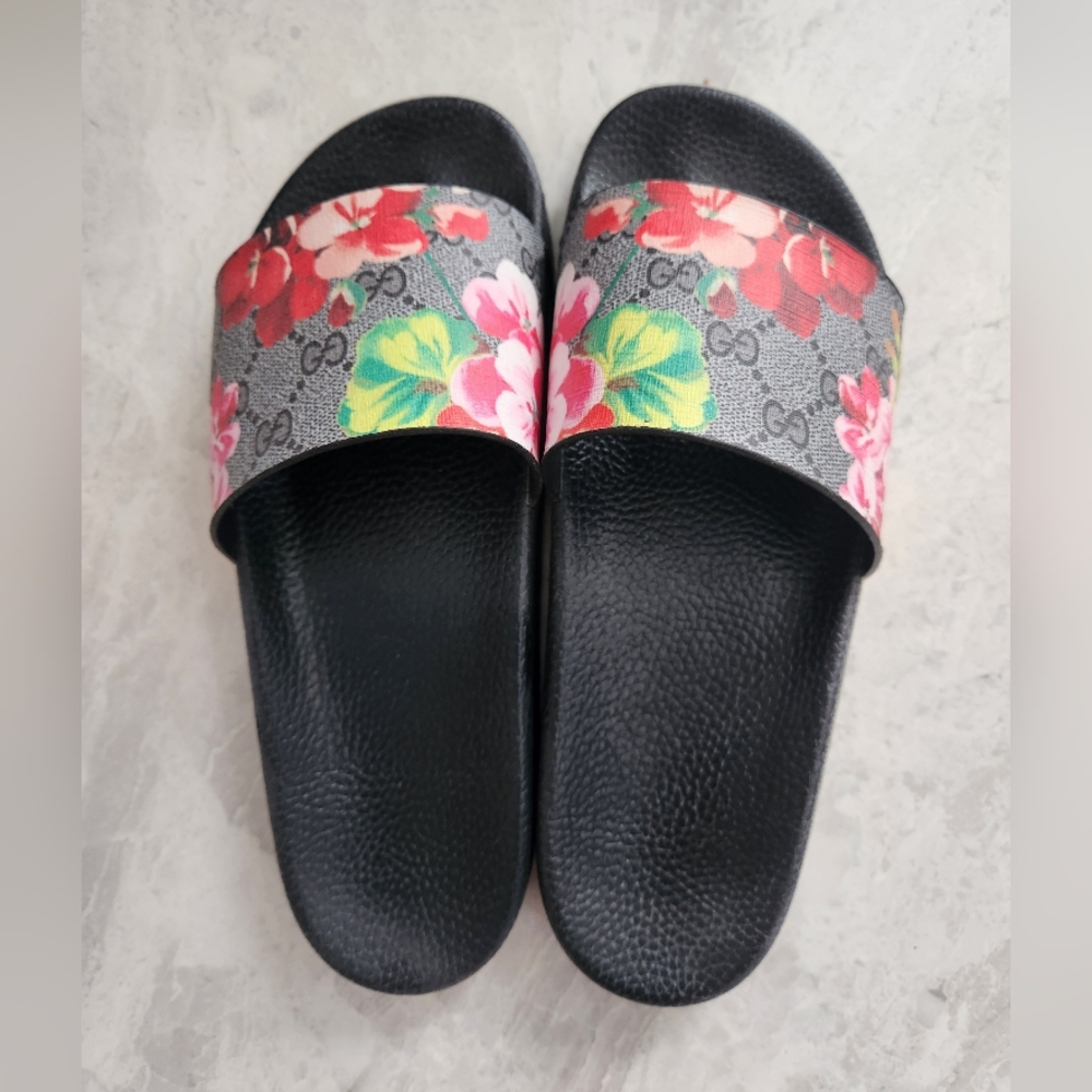 Gucci Blooms Slides Floral Sandals